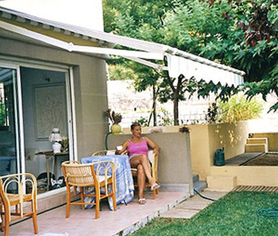 Villa Soraya , Quiet Location With Big Garden Near Beach And Old Town Of Nice