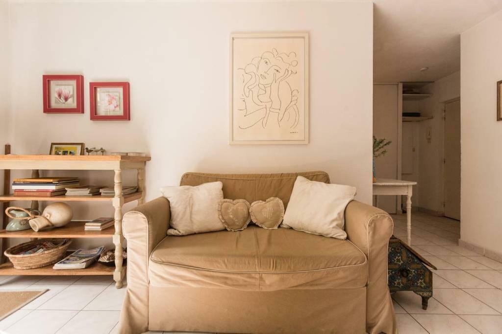 Apartment Villa Soraya , Quiet Location With Big Garden Near Beach And Old Town Of Nice *