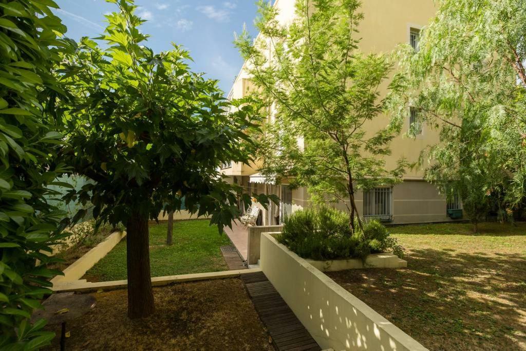 Soraya , Quiet Location With Big Garden Near And Old Town Of Appartement *